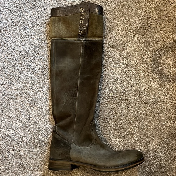 Barney's CoOp olive green suede riding boots in size 7.5 - Picture 8 of 10